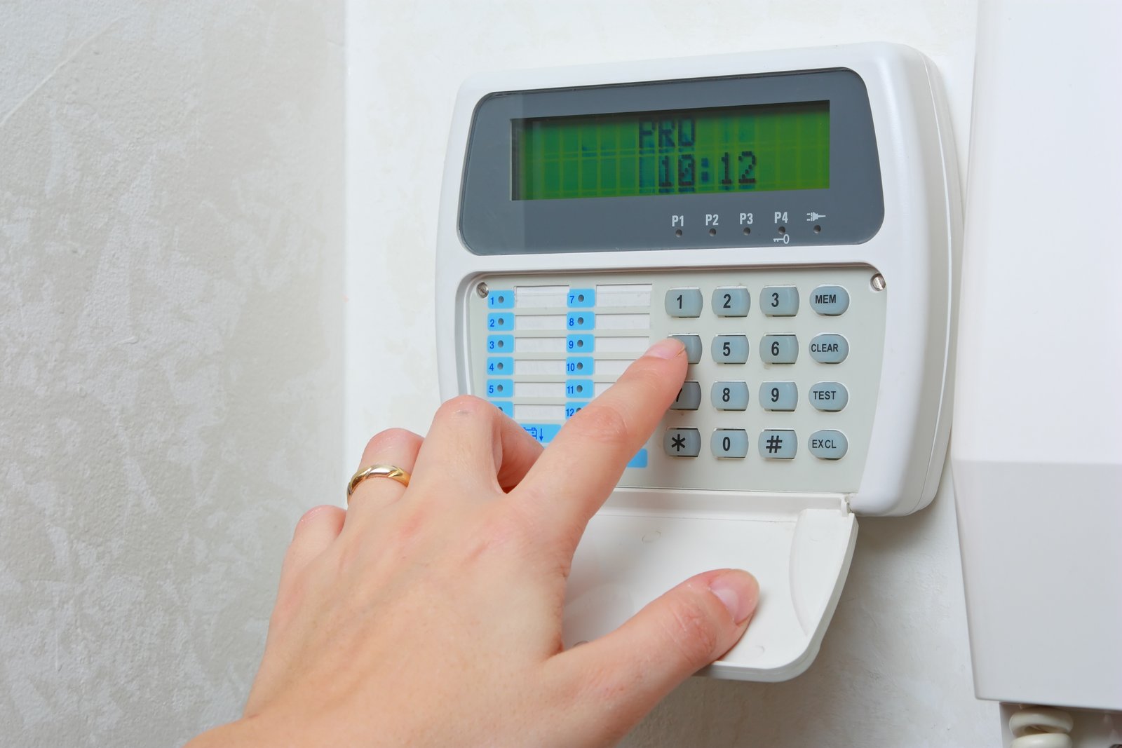 Why You Should Install Intruder Alarms In Home & Office