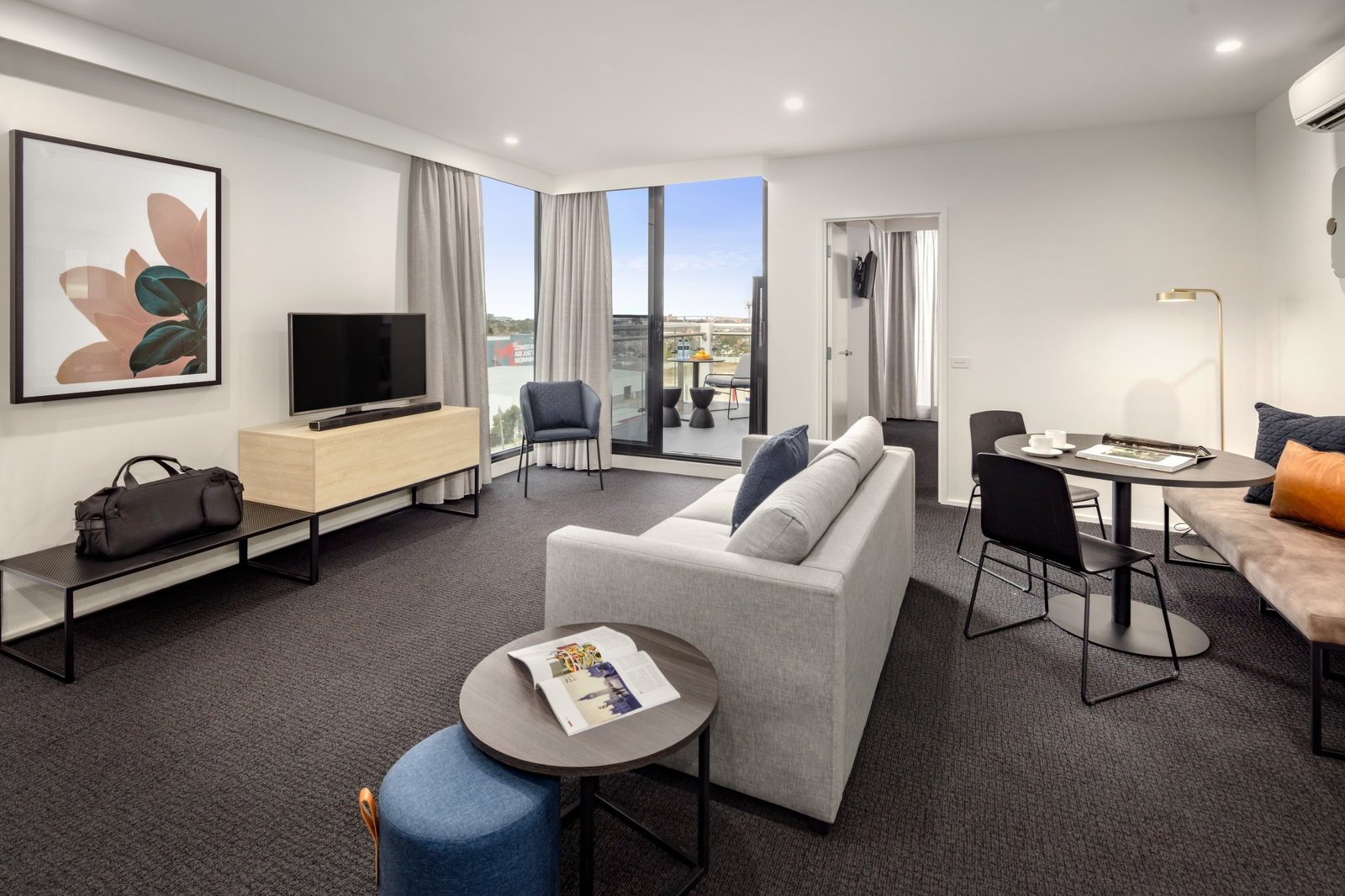 The Advantages Of A Serviced Apartment