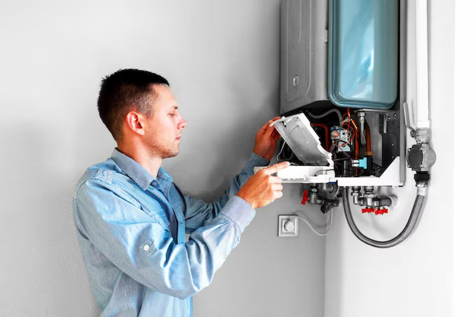 Should You Repair or Replace an Aging Water Heater System?