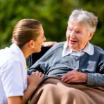 How To Select The Right Live In Carer For You?