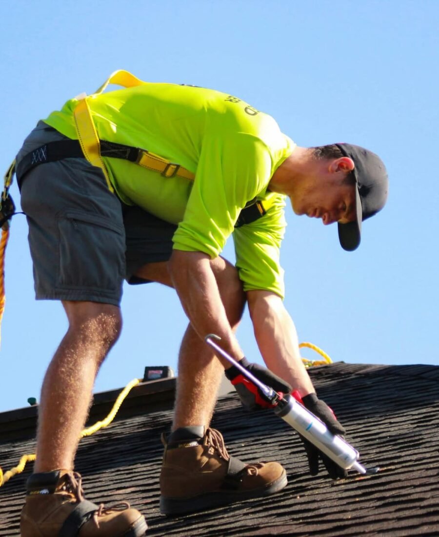 How Local Experts Improve Roof Performance Through Advanced Techniques